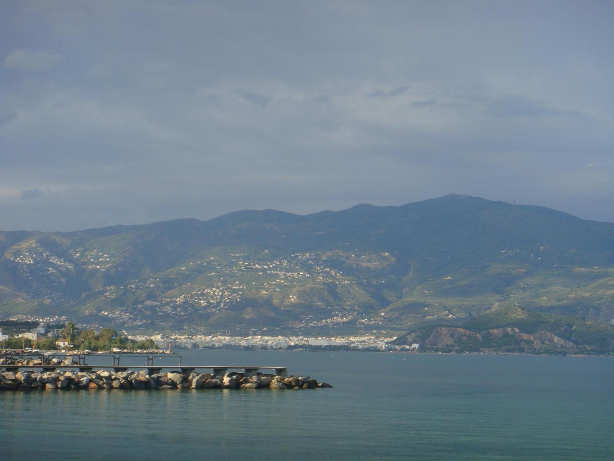 Hotel Karagianni Volos Buitenkant foto